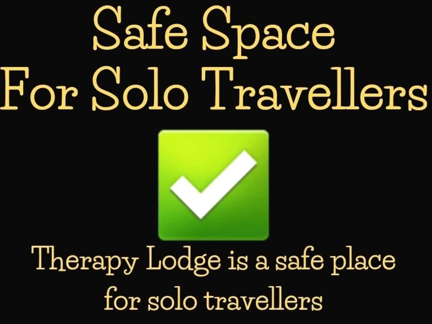 Therapy Lodge Ballycastle Exterior foto